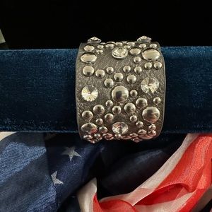 Bracelet Band with clear studs and flat bead pattern. Snaps on and off. Grey